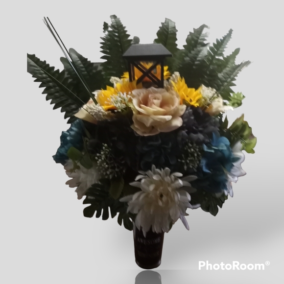 Cemetery Flowers - Picture 3 of 3